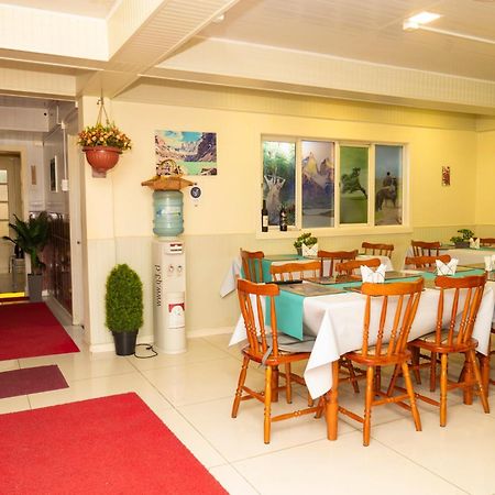 Hostal Del Tuto Punta Arenas Ngoại thất bức ảnh