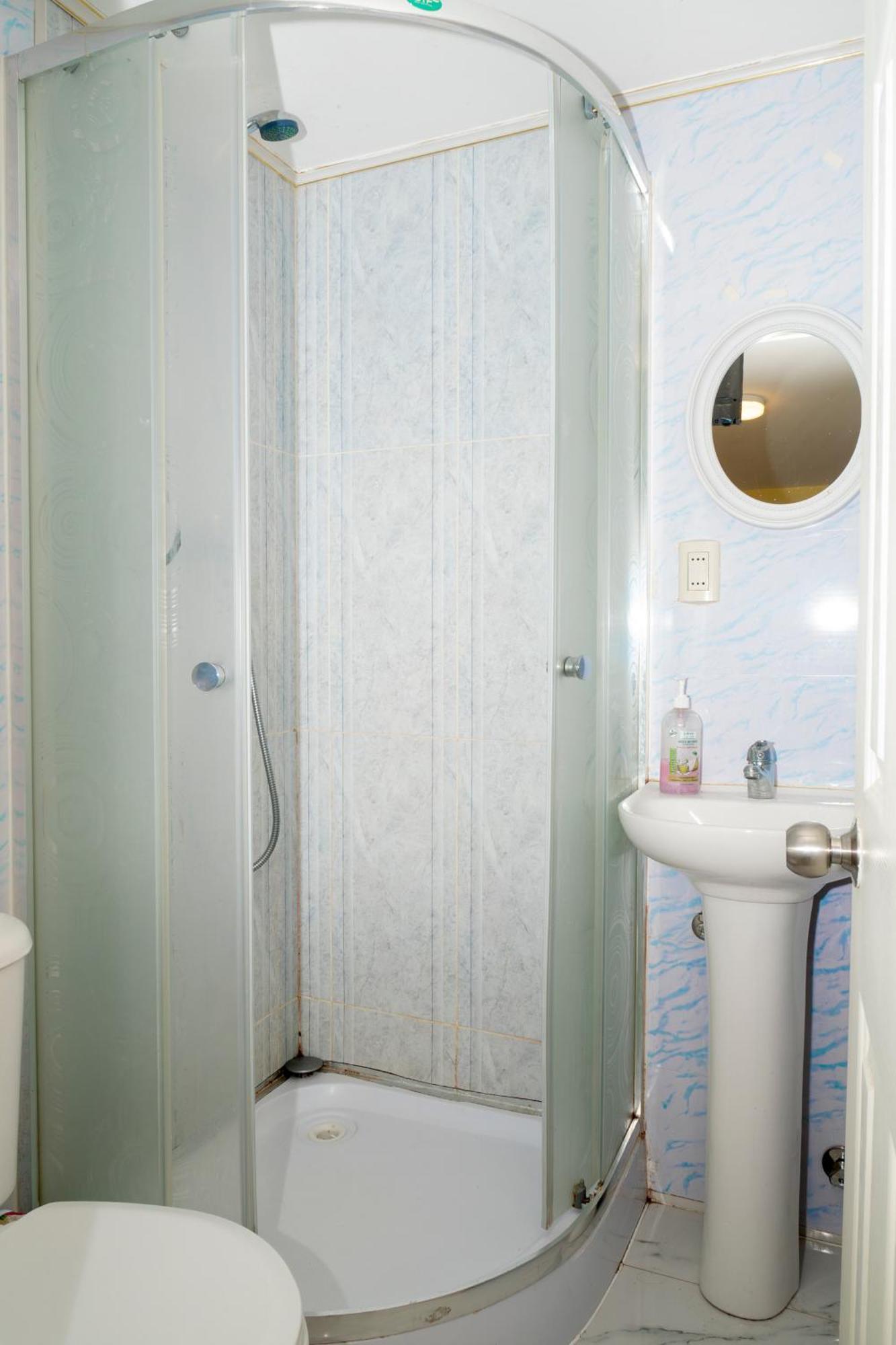 Hostal Del Tuto Punta Arenas Ngoại thất bức ảnh