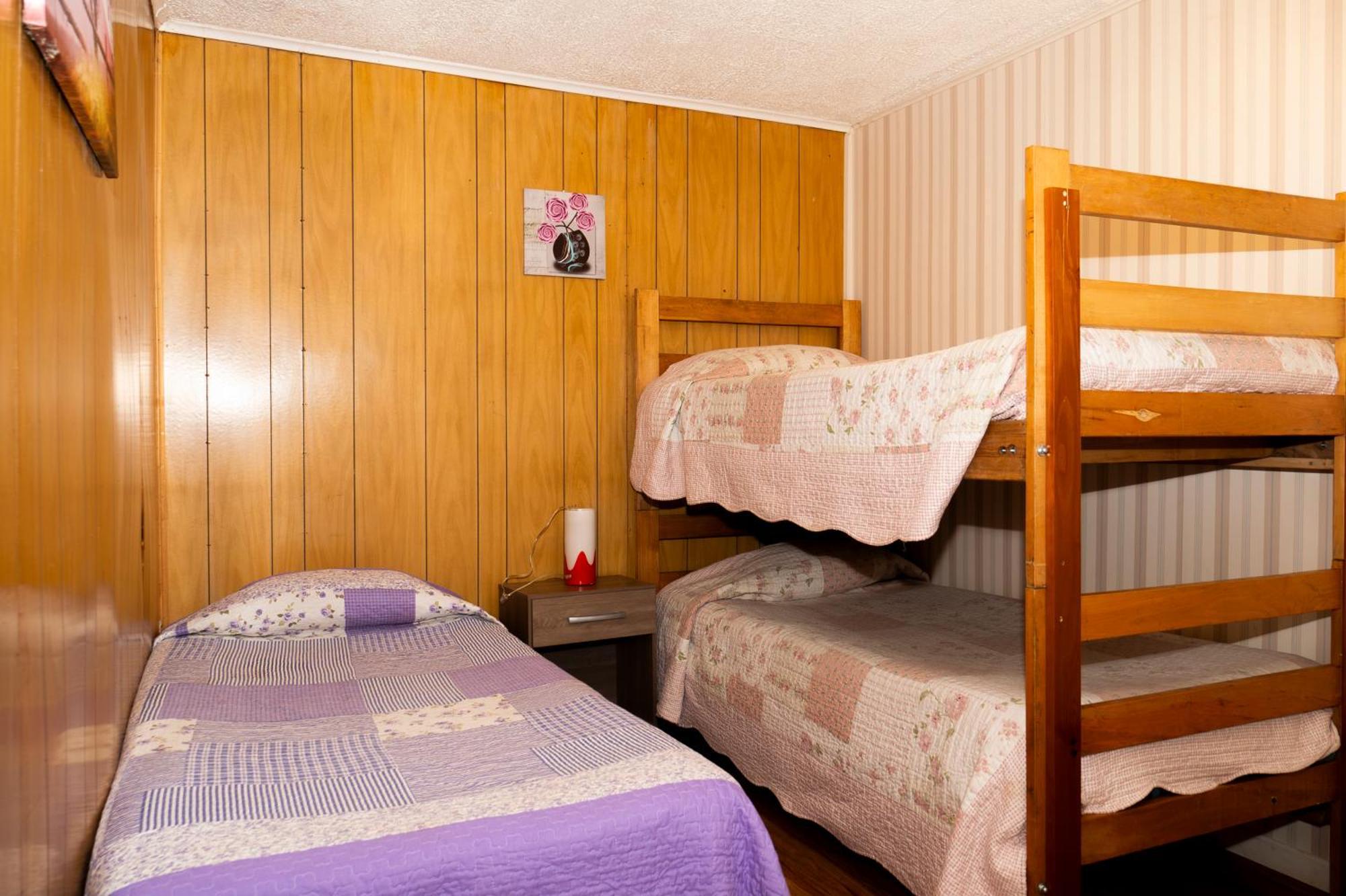 Hostal Del Tuto Punta Arenas Ngoại thất bức ảnh