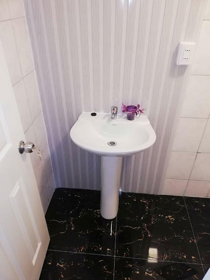 Hostal Del Tuto Punta Arenas Ngoại thất bức ảnh